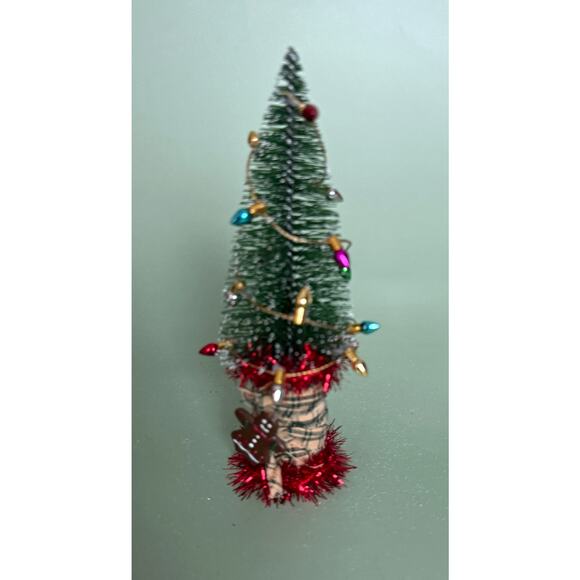 Handcrafted Bottle Brush Tree on Decorated Thread Spool Holiday Décor SPT8 - Picture 1 of 4